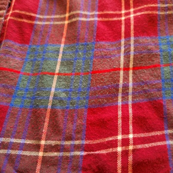 Old Navy Multi-Colored Plaid Button-Down Long Sleeve Shirt - Picture 2 of 4